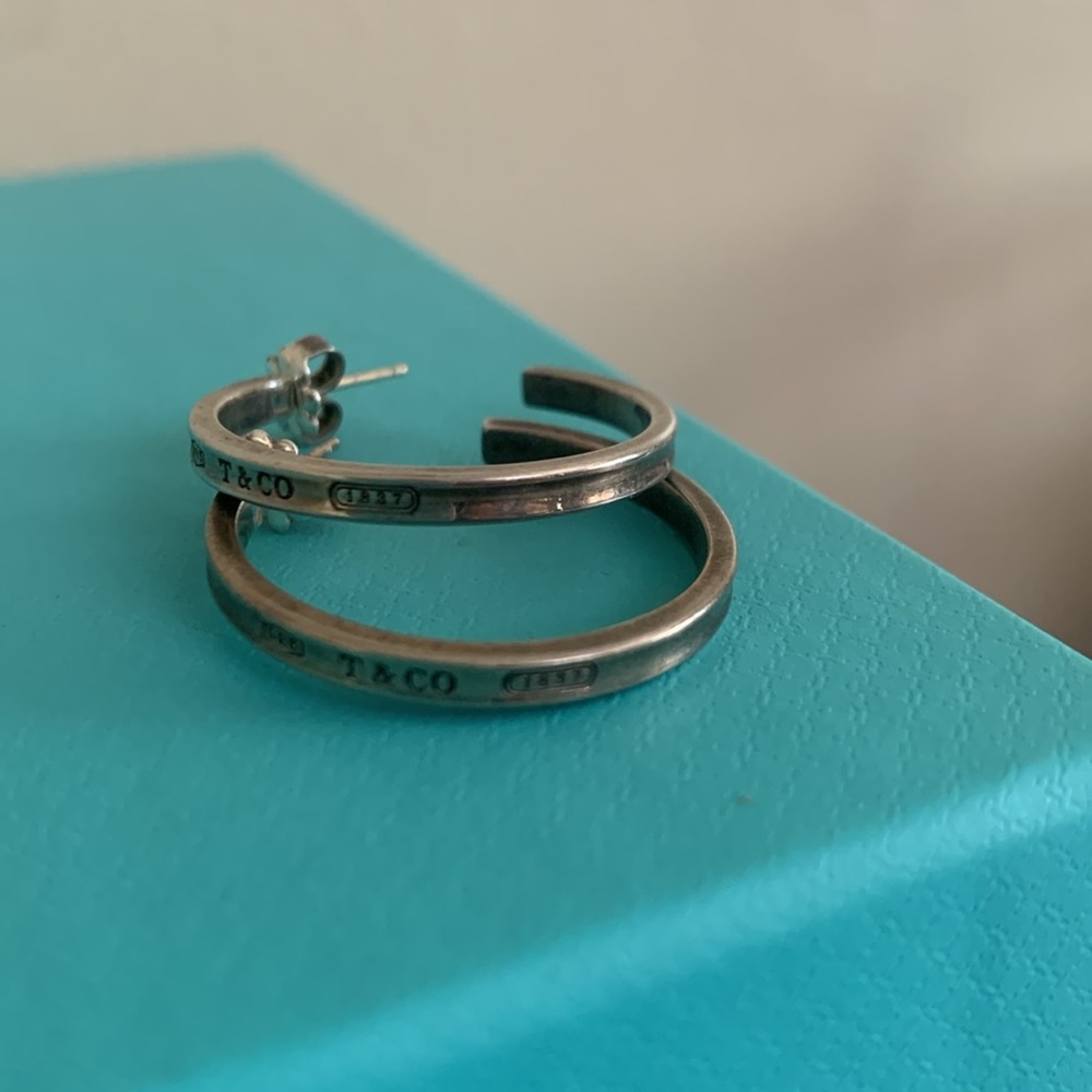 Tiffany and co silver hoop earrings 410